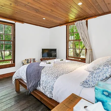 Blackwood Park Cottages Mole Creek Exterior photo