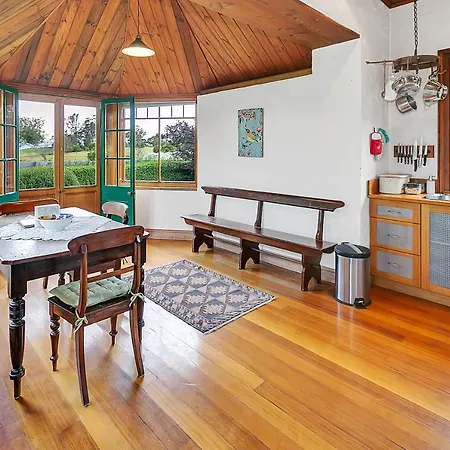 Blackwood Park Cottages Mole Creek Exterior photo